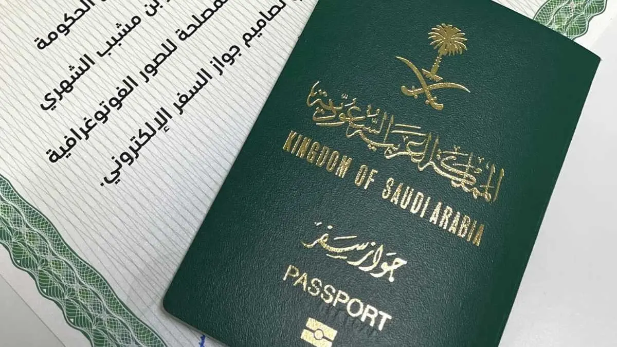 الجوازات السعودية توضح هل يمكن للشباب السفر بدون تصريح أم لا؟