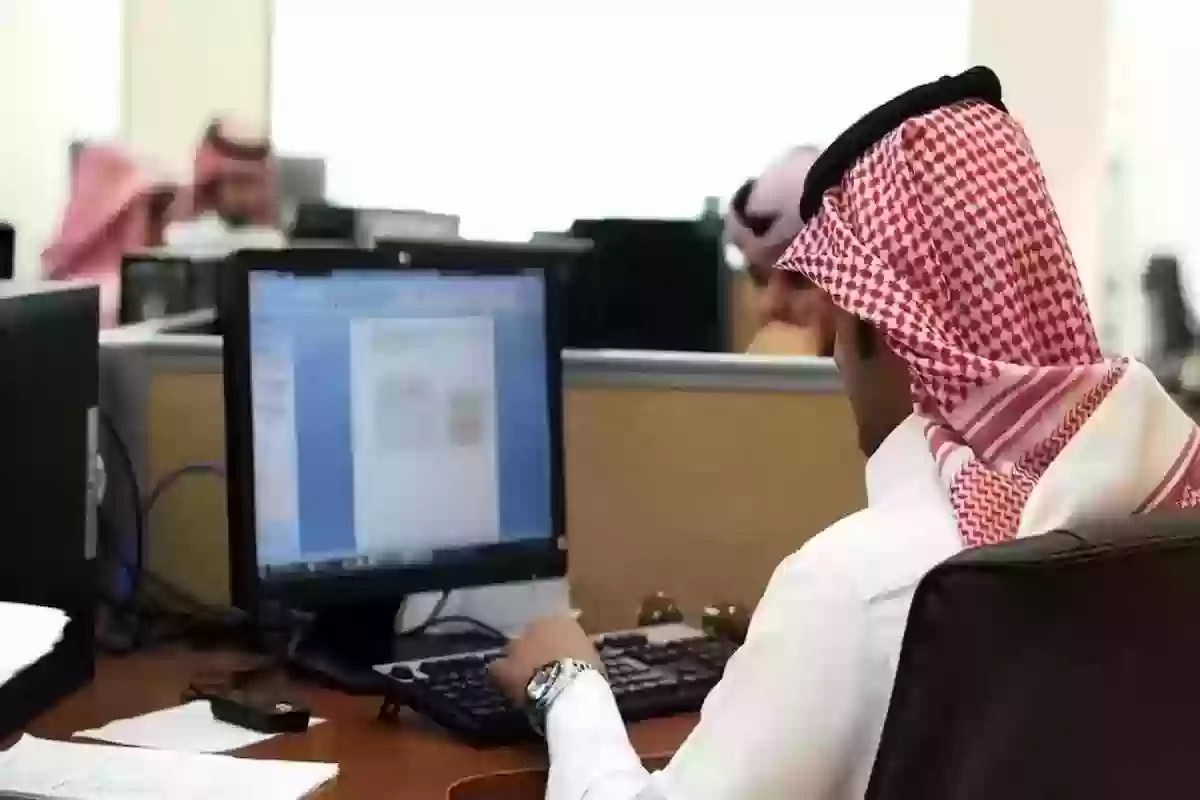 العمل السعودية تُوضـح | طريقة تجديد جواز السفر للعمالة وهذه الخطوات بالتفصيل