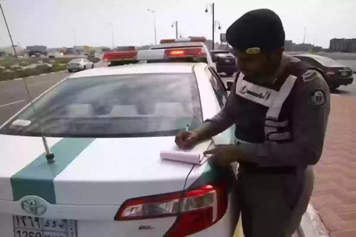 المرور السعودي يوضـح مخالفة رفع صوت المسجل في المملكة وهذه طريقة السداد