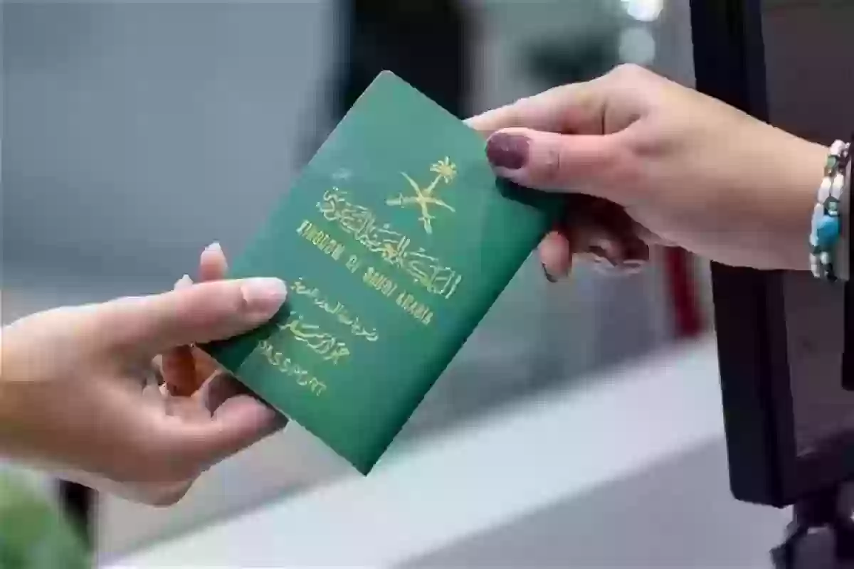 للمقيمين | خطوات ورابط الاستعلام عن تفويض تأشيرة عمل في المملكة